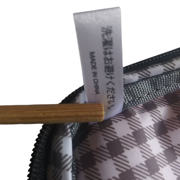 Sanrio Hello Kitty Red Pouch 1986 45th Anniversary Zip Mini Bag Case 2019 - Picture 7 of 9